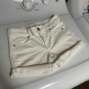 American Eagle Outfitters White Jean Shorts Size: S